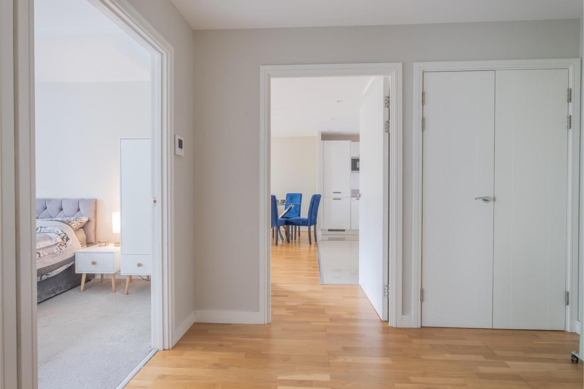 Brand New London Flat With Car Park Daire Dış mekan fotoğraf