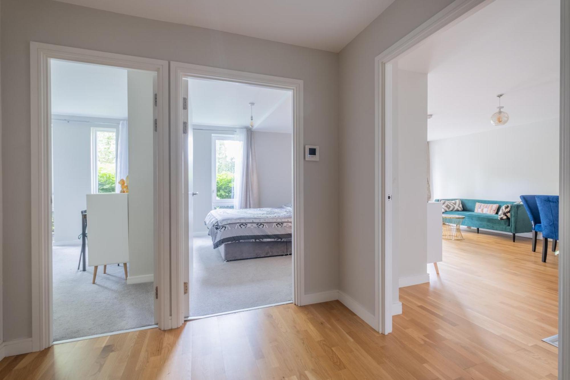 Brand New London Flat With Car Park Daire Dış mekan fotoğraf