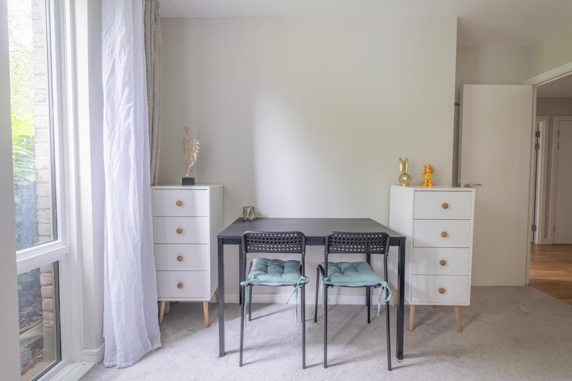 Brand New London Flat With Car Park Daire Dış mekan fotoğraf